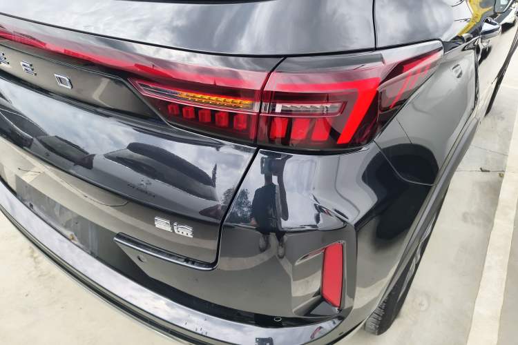 Used EXEED Zhuifeng 2020 Chasing the Waves Edition 1.5T CVT Xingrui Version Right Rear Taillight