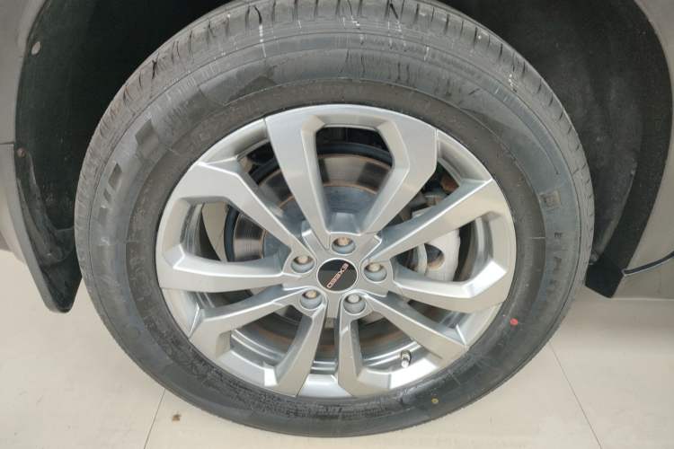 Used EXEED Zhuifeng 2020 Chasing the Waves Edition 1.5T CVT Starry Edition Right Rear Wheel Hub
