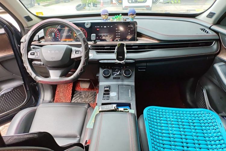 Used EXEED Zhuifeng 2020 Chasing the Waves Edition 1.5T CVT Xingrui Version Center Console