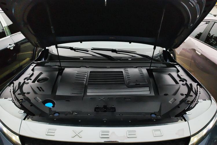 Used EXEED Zhuifeng 2020 Chasing the Waves Edition 1.5T CVT Starry Edition Engine Bay
