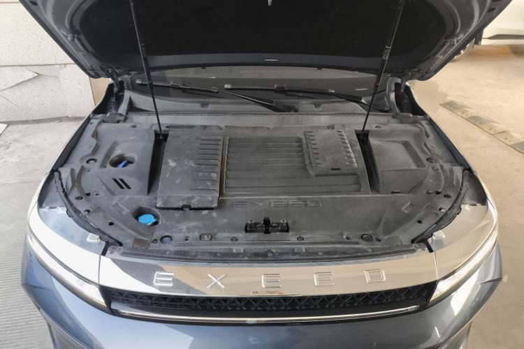 Used EXEED Zhuifeng 2020 Chasing the Waves Edition 1.5T CVT Starry Edition Engine Bay