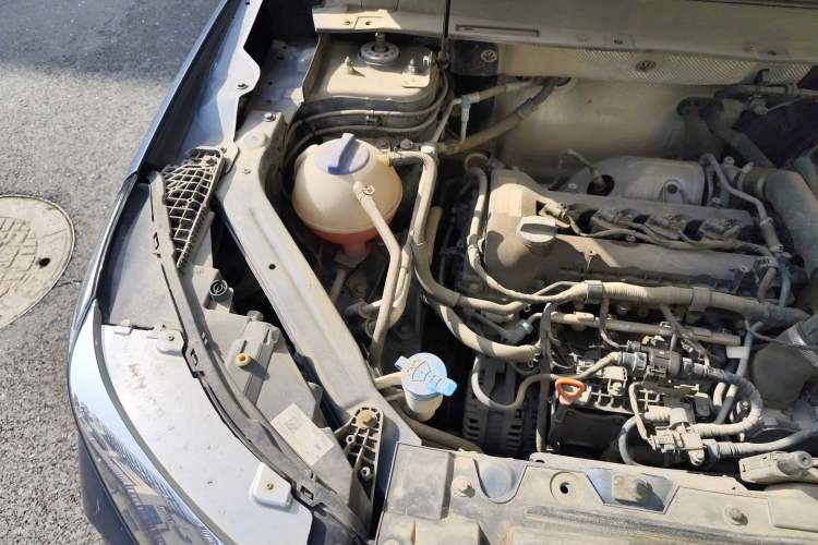 Used EXEED Zhuifeng 2020 Chasing the Waves Edition 1.5T CVT Starry Edition Engine Bay Right