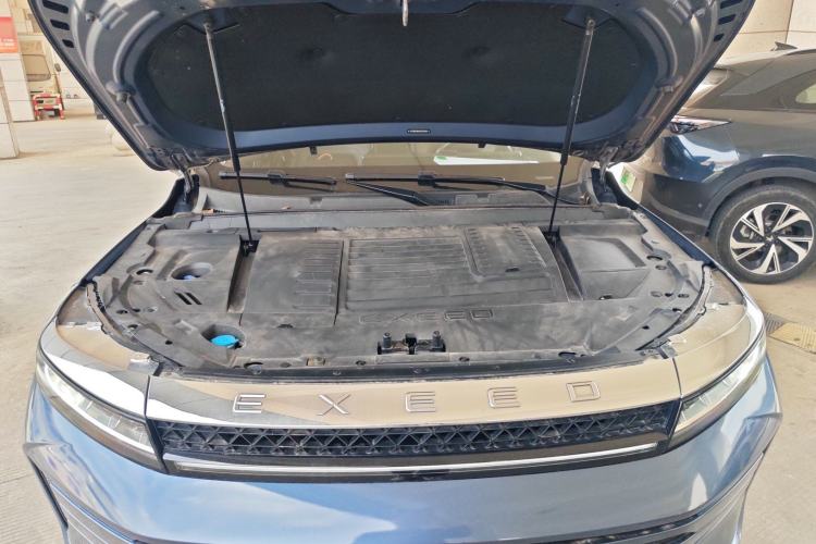 Used EXEED Zhuifeng 2020 Chasing the Waves Edition 1.5T CVT Starry Edition Engine Bay
