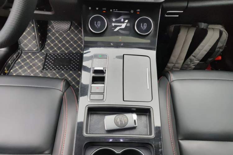 Used EXEED Zhuifeng 2020 Chasing the Waves Edition 1.5T CVT Starry Edition Gear Lever