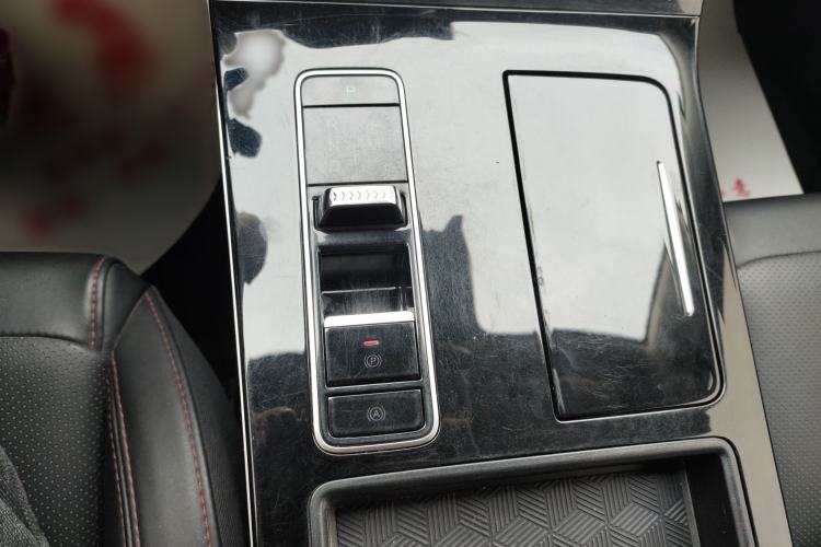 Used EXEED Zhuifeng 2020 Chasing the Waves Edition 1.5T CVT Xingrui Version Gear Lever
