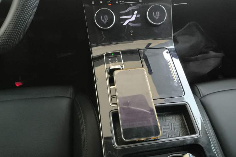 Used EXEED Zhuifeng 2020 Chasing the Waves Edition 1.5T CVT Starry Edition Gear Lever