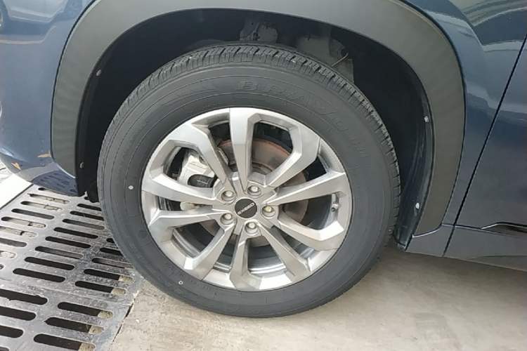 Used EXEED Zhuifeng 2020 Chasing the Waves Edition 1.5T CVT Starry Edition Left Front Wheel Hub