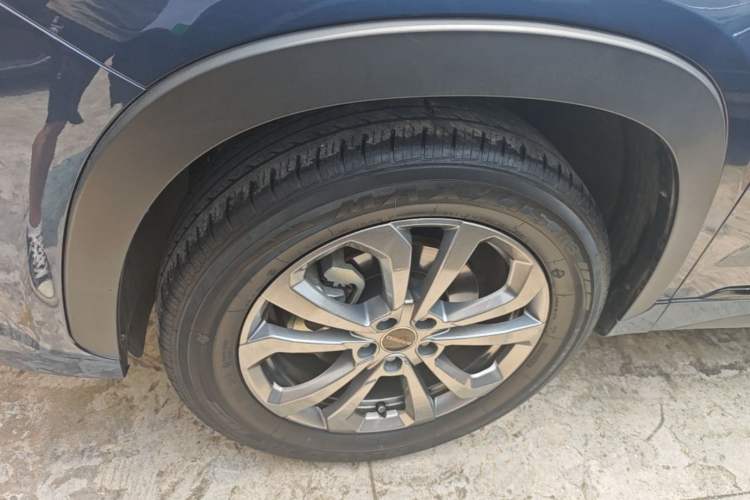Used EXEED Zhuifeng 2020 Chasing the Waves Edition 1.5T CVT Xingrui Version Left Front Wheel Hub