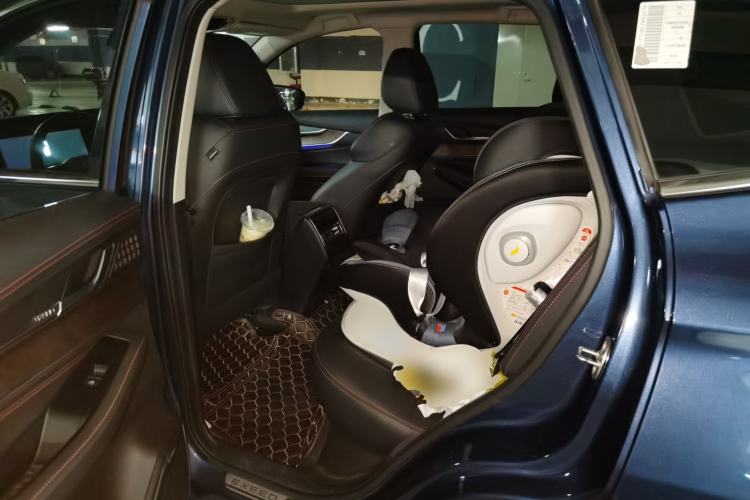 Used EXEED Zhuifeng 2020 Chasing the Waves Edition 1.5T CVT Xingrui Version Left Rear Seat