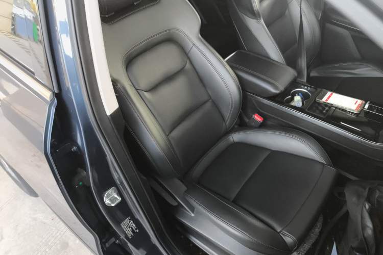 Used EXEED Zhuifeng 2020 Chasing the Waves Edition 1.5T CVT Starry Edition Right Front Seat