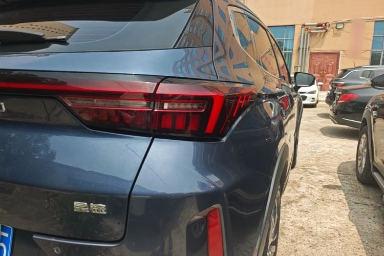 Used EXEED Zhuifeng 2020 Chasing the Waves Edition 1.5T CVT Xingrui Version Right Rear Taillight