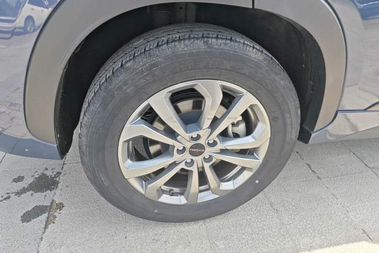 Used EXEED Zhuifeng 2020 Chasing the Waves Edition 1.5T CVT Xingrui Version Right Rear Wheel Hub