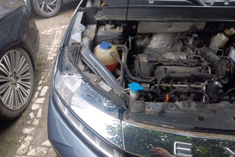 Used EXEED Zhuifeng 2020 Chasing the Waves Edition 1.5T CVT Xingrui Version Engine Bay Right