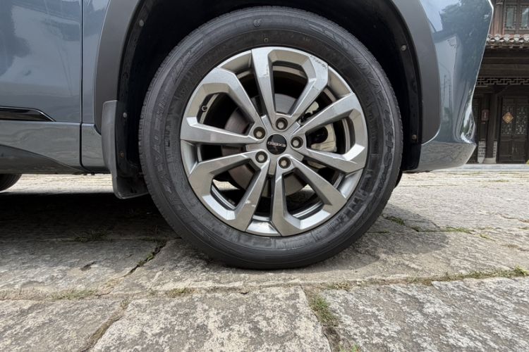 Used EXEED Zhuifeng 2020 Chasing the Waves Edition 1.5T CVT Xingrui Version Exterior 9