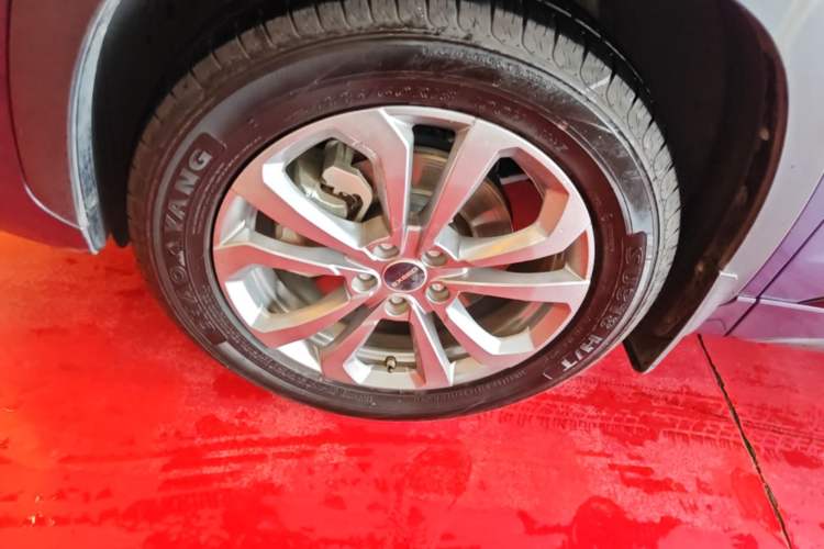 Used EXEED Zhuifeng 2020 Chasing the Waves Edition 1.5T CVT Xingrui Version Left Front Wheel Hub