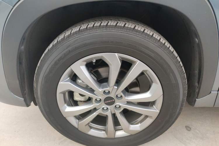 Used EXEED Zhuifeng 2020 Chasing the Waves Edition 1.5T CVT Xingrui Version Left Front Wheel Hub