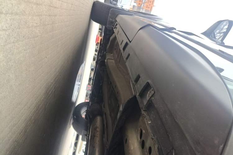 Used EXEED Zhuifeng 2020 Chasing the Waves Edition 1.5T CVT Xingrui Version Left Side Sill