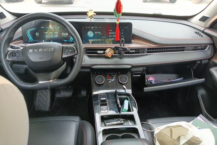 Used EXEED Zhuifeng 2020 Chasing the Waves Edition 1.5T CVT Starry Edition Center Console
