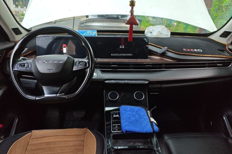 Used EXEED Zhuifeng 2020 Chasing the Waves Edition 1.5T CVT Starry Edition Center Console