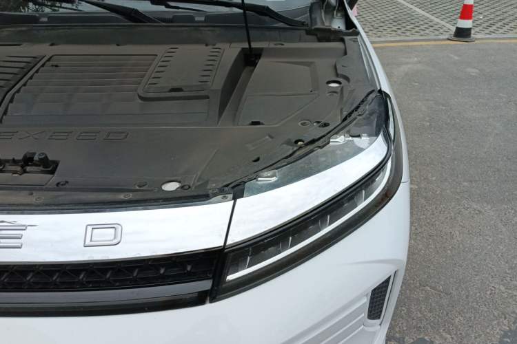 Used EXEED Zhuifeng 2020 Chasing the Waves Edition 1.5T CVT Xingrui Version Engine Bay Left