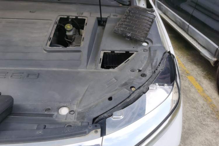 Used EXEED Zhuifeng 2020 1.6T DCT StarRui Edition Engine Bay Left