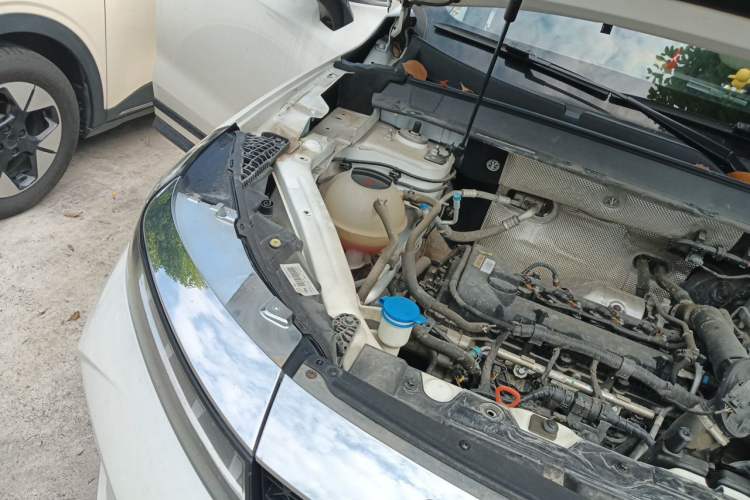 Used EXEED Zhuifeng 2020 Chasing the Waves Edition 1.5T CVT Starry Edition Engine Bay Right