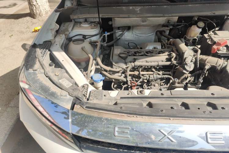 Used EXEED Zhuifeng 2020 Chasing the Waves Edition 1.5T CVT Starry Edition Engine Bay Right