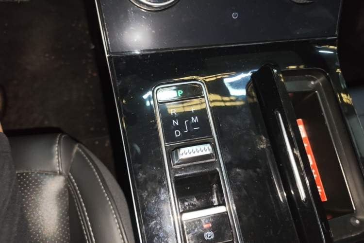Used EXEED Zhuifeng 2020 1.6T DCT StarRui Edition Gear Lever