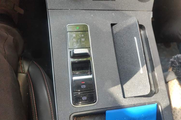 Used EXEED Zhuifeng 2020 Chasing the Waves Edition 1.5T CVT Starry Edition Gear Lever