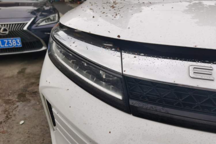 Used EXEED Zhuifeng 2020 Chasing the Waves Edition 1.5T CVT Xingrui Version Right Front Headlight