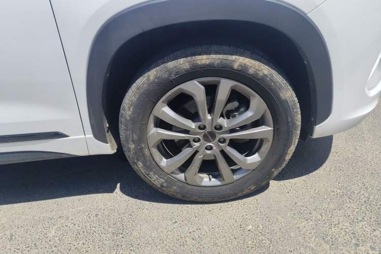 Used EXEED Zhuifeng 2020 Chasing the Waves Edition 1.5T CVT Xingrui Version Right Front Wheel Hub