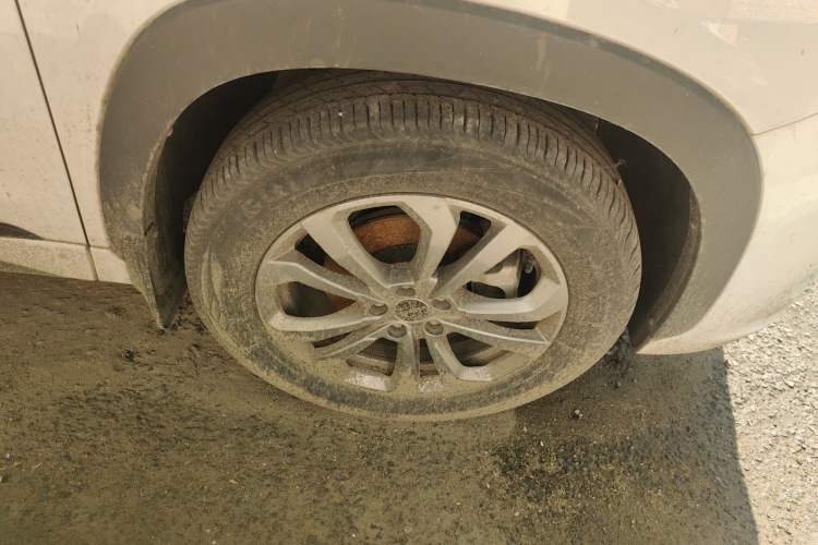 Used EXEED Zhuifeng 2020 Chasing the Waves Edition 1.5T CVT Starry Edition Right Front Wheel Hub