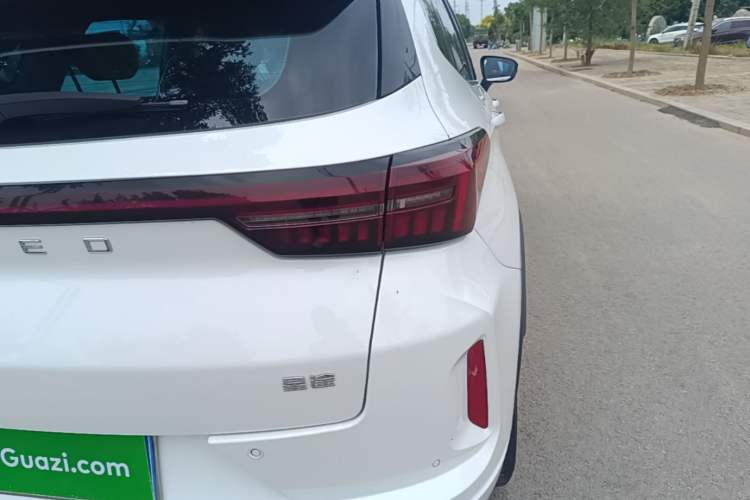 Used EXEED Zhuifeng 2020 Chasing the Waves Edition 1.5T CVT Starry Edition Right Rear Taillight