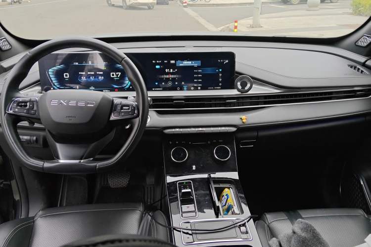 Used EXEED Zhuifeng 2021 Versailles Edition 1.6T DCT StarRui Version Center Console