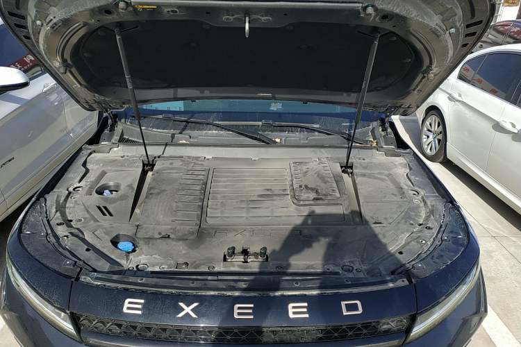 Used EXEED Zhuifeng 2021 Versailles Edition 1.6T DCT StarRui Version Engine Bay