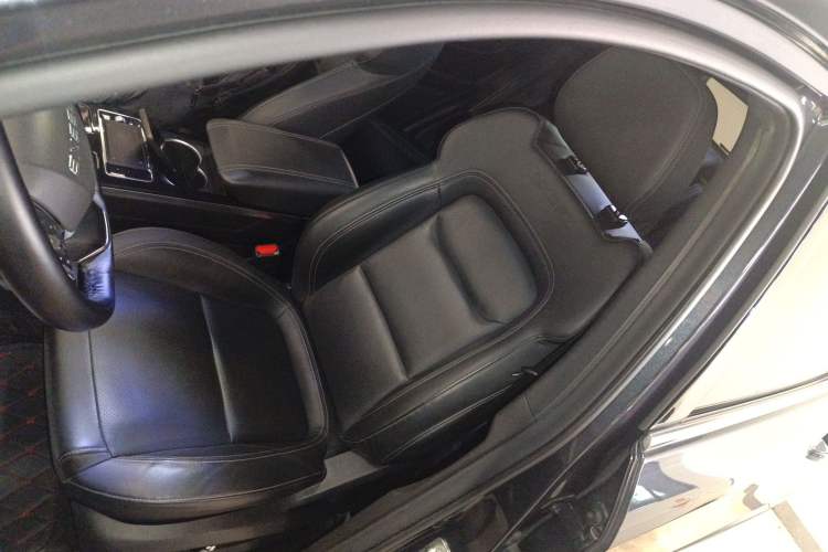 Used EXEED Zhuifeng 2021 Versailles Edition 1.6T DCT StarRui Version Left Front Seat