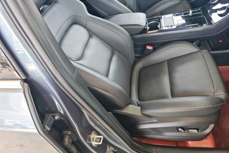 Used EXEED Zhuifeng 2021 Versailles Edition 1.6T DCT StarRui Version Right Front Seat
