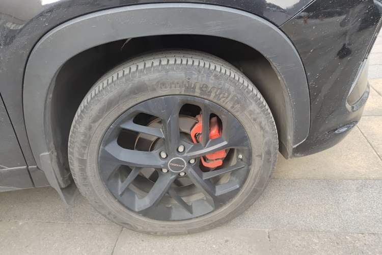 Used EXEED Zhuifeng 2021 Versailles Edition 1.6T DCT StarRui Version Right Front Wheel Hub
