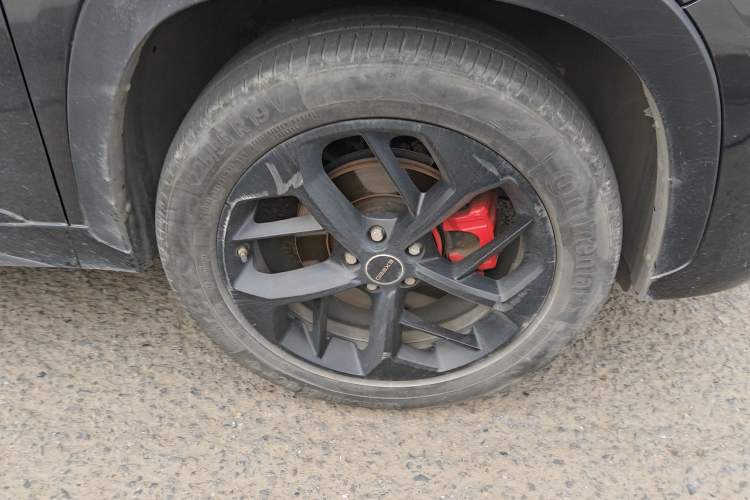 Used EXEED Zhuifeng 2021 Versailles Edition 1.6T DCT StarRui Version Right Front Wheel Hub