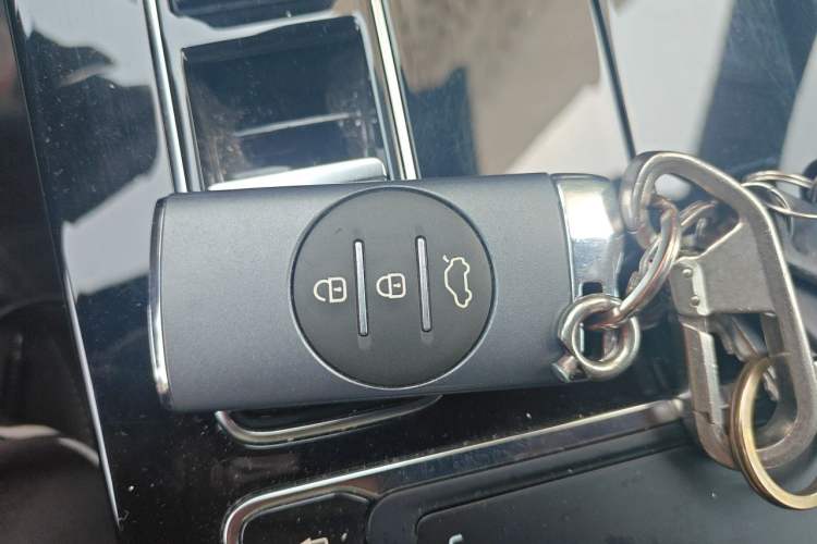 Used EXEED Zhuifeng 2021 Versailles Edition 1.6T DCT StarRui Version Vehicle Key