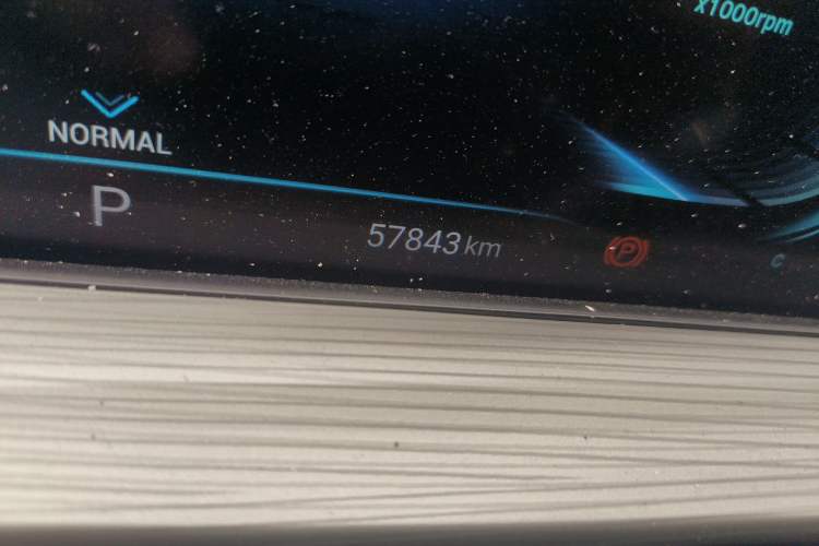 Used EXEED Zhuifeng 2021 Versailles Edition 1.6T DCT StarRui Version Odometer Close Up