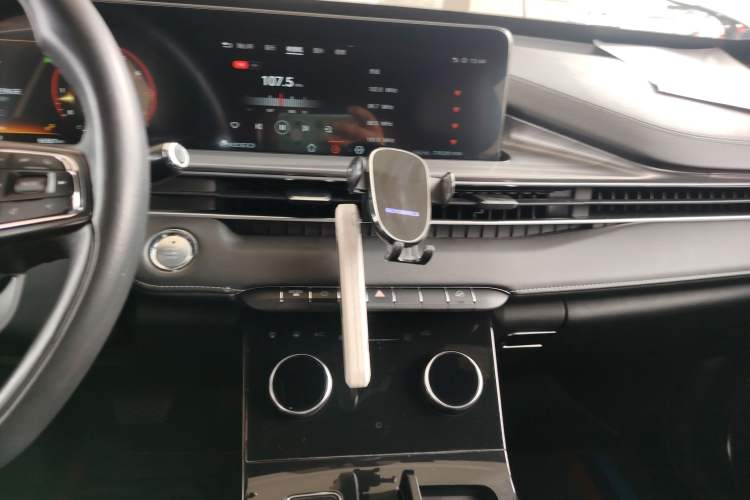 Used EXEED Zhuifeng 2021 Versailles Edition 1.6T DCT Starry Edition Audio And AC Panel