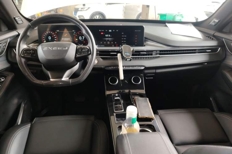 Used EXEED Zhuifeng 2021 Versailles Edition 1.6T DCT Starry Edition Center Console