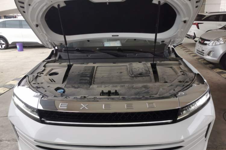Used EXEED Zhuifeng 2021 Versailles Edition 1.6T DCT Starry Edition Engine Bay