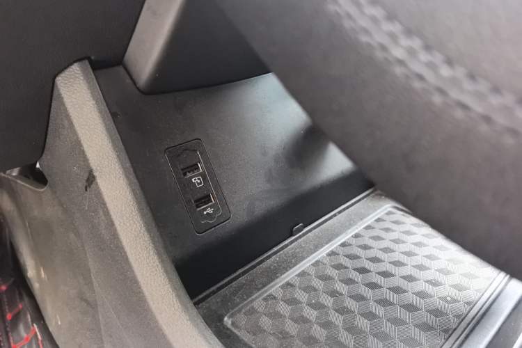 Used EXEED Zhuifeng 2021 Versailles Edition 1.6T DCT Starry Edition Interior 8