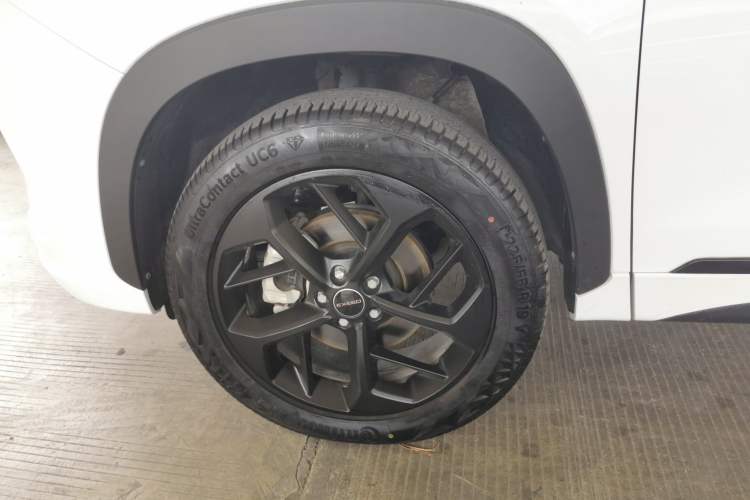Used EXEED Zhuifeng 2021 Versailles Edition 1.6T DCT Starry Edition Left Front Wheel Hub