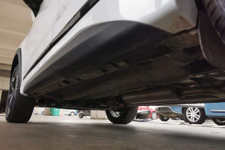 Used EXEED Zhuifeng 2021 Versailles Edition 1.6T DCT Starry Edition Left Side Sill