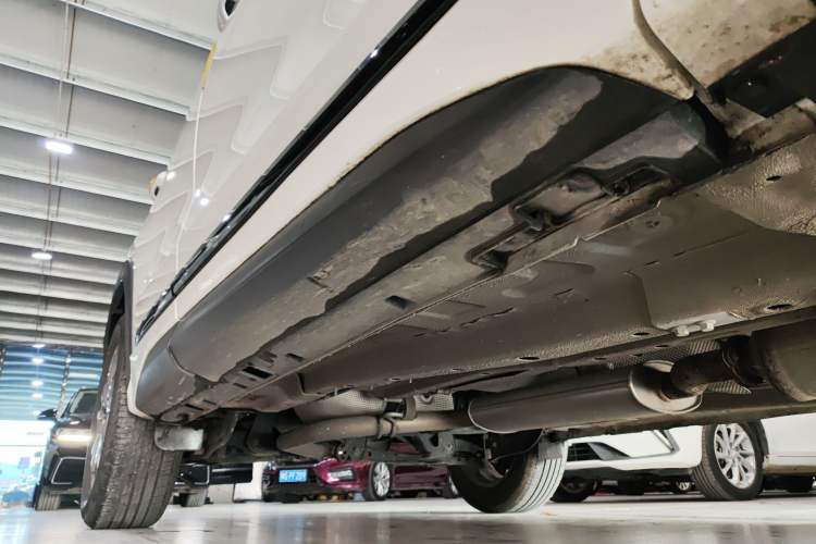Used EXEED Zhuifeng 2021 1.6T DCT Verso Edition Right Side Sill