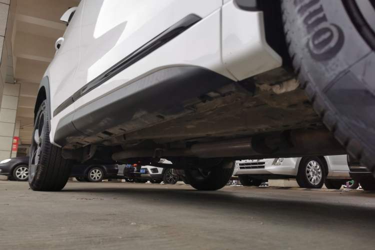 Used EXEED Zhuifeng 2021 Versailles Edition 1.6T DCT Starry Edition Right Side Sill
