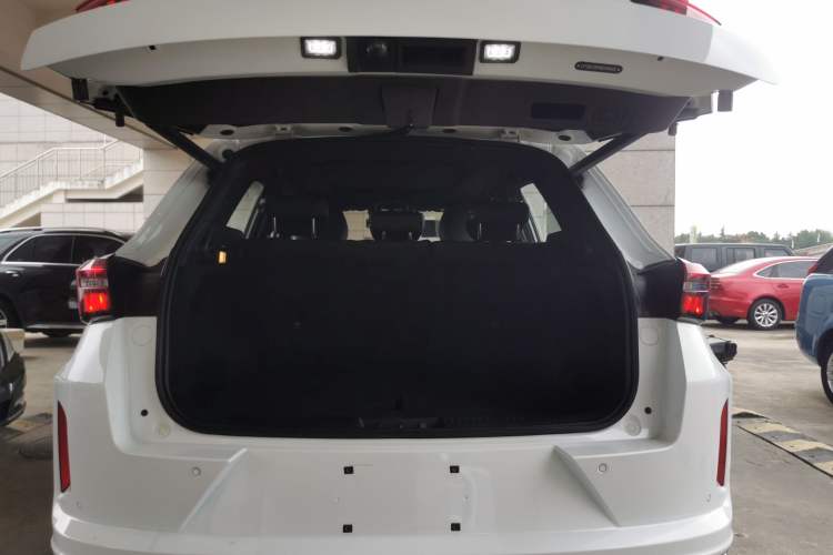 Used EXEED Zhuifeng 2021 Versailles Edition 1.6T DCT Starry Edition Trunk